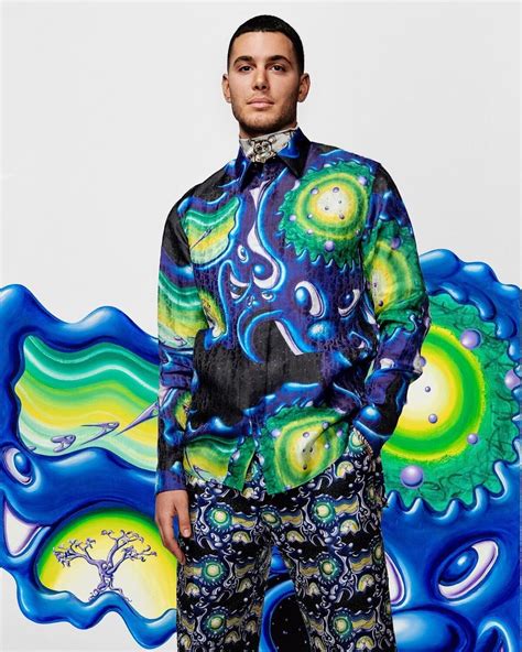 Dior kenny scharf collection